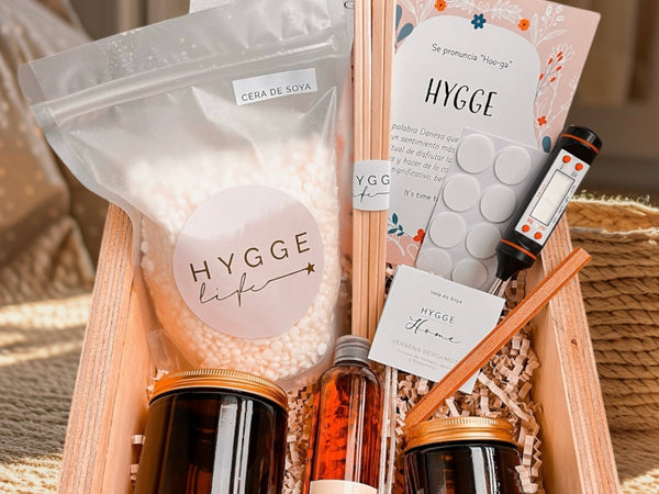 Kit Inicial tu primera vela + regalo e-Book " HYGGE la ruta hacia una vida más feliz”