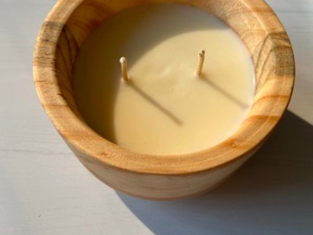Vela de soya Wild M/ cuenco de madera 2 mechas